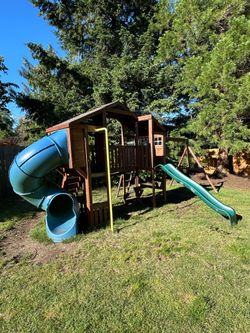 Swing set