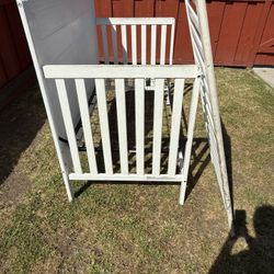 Free Baby Crib 