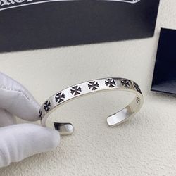 Pure silver bracelet 