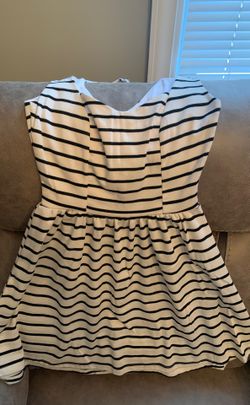 Valentines dress size small