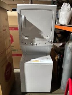 GE 3.8/5.9 cu ft Washer & Gas Dryer Combo – White (GUD27GSSMWW)