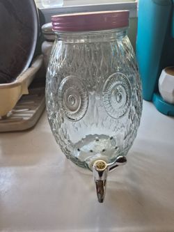 Vintage glass drink dispenser