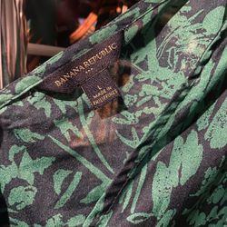 Women’s Banana Republic Blouse