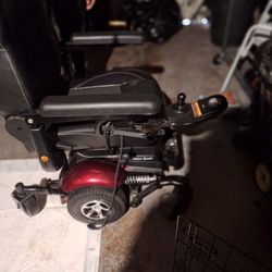 Merits Vision Sport Power Wheelchair 