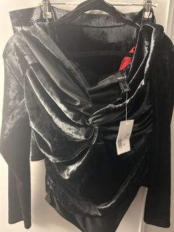 Body Shit. Black Velvet -xl- Forever 21 