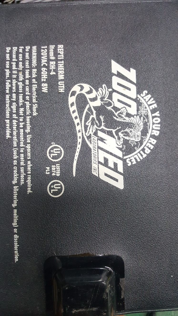 Fish tank electric warmer .