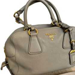 100% AUTHENTIC PRADA BAG. Prada large leather crossbody handbag/ prada bag, designer handbag, prada bag, prada crossbody bag, prada soft leather bag