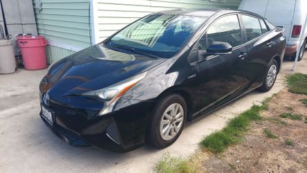 ROYOTA PRIUS 2016 $3500