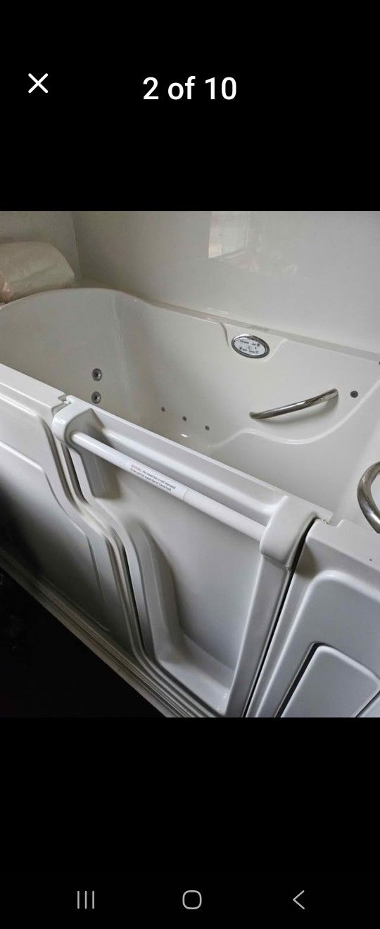 Safe Step Custom Jet Tub