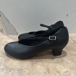 Young Singers of Palm Beaches Character Shoes W/Heels Size 7.5 Wide