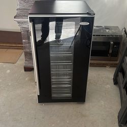 Wine fridge