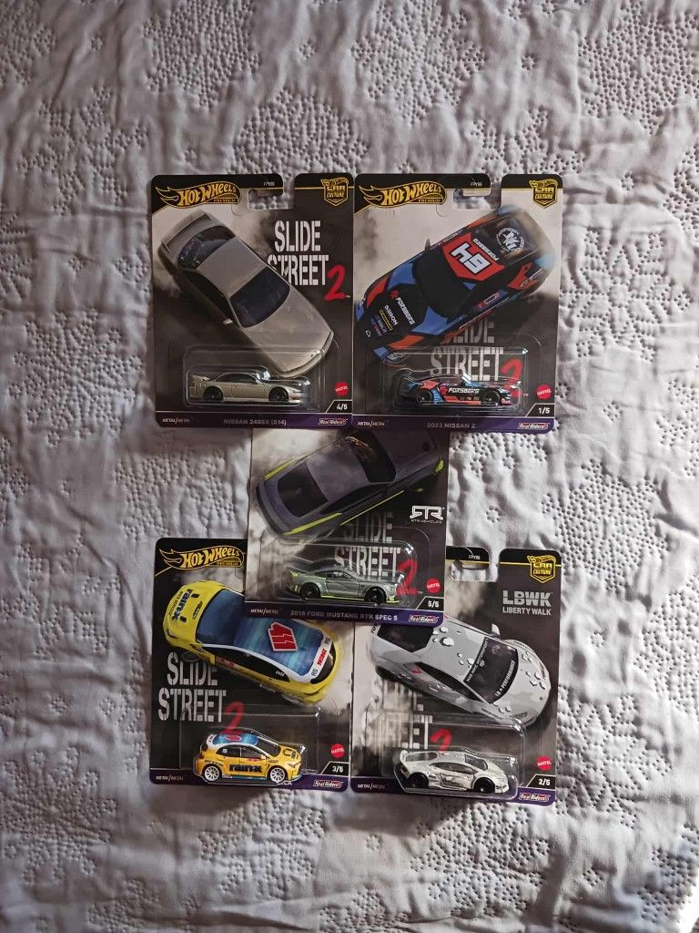 Hot Wheels Premium Complete Set