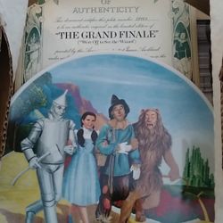 Hallmark wizard of Ozz plate