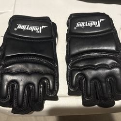  Karate Gloves for Sparring Martial Arts Boxing Training Fingerless