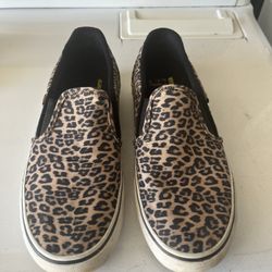 Vans Size 9.5 (women’s)