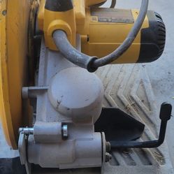 Chop Saw Dewalt 