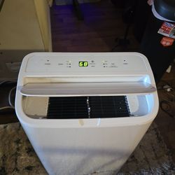 GE  8000 btu portable smart air conditioner