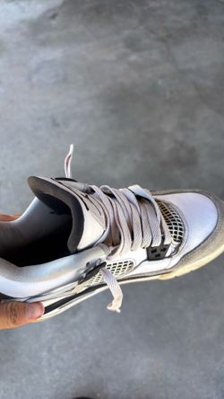 Size 4 Jordan 4s used no box