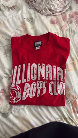 Red billionaire boys club t shirt