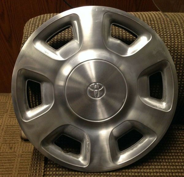 1 OEM 1995 1996 1997 TOYOTA Tacoma 14" Hubcap Rim Wheel Cover # 61092 42621AD010 for Sale in ...