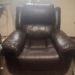 Recliners 