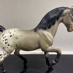 Breyer Appaloosa Family Stallion 