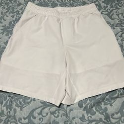 Short Lululemon Hombre Mediano