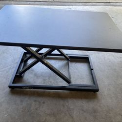 DeskDoc Premium Standing Desk Converter Adjustable – Great Condition
