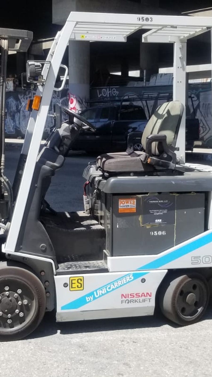 Nissan electric warehouse forklift