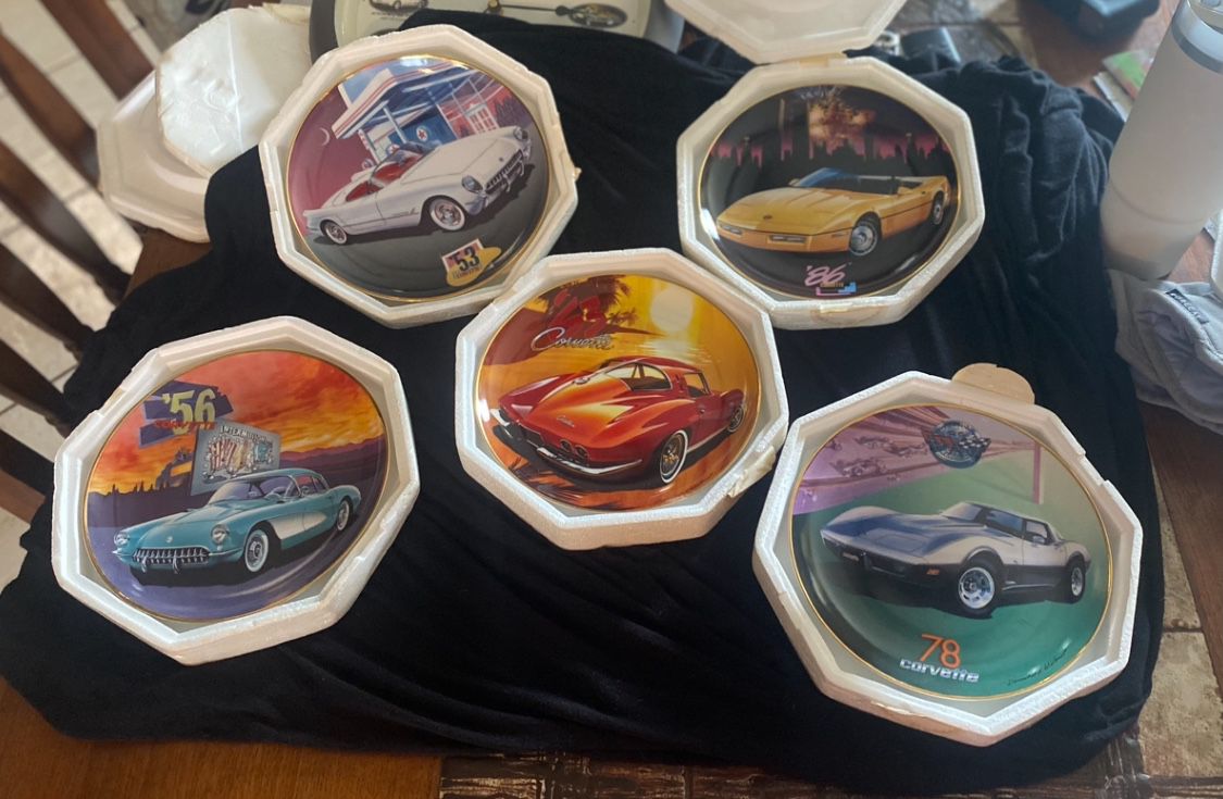Corvette Collectible Plates W Certificates 
