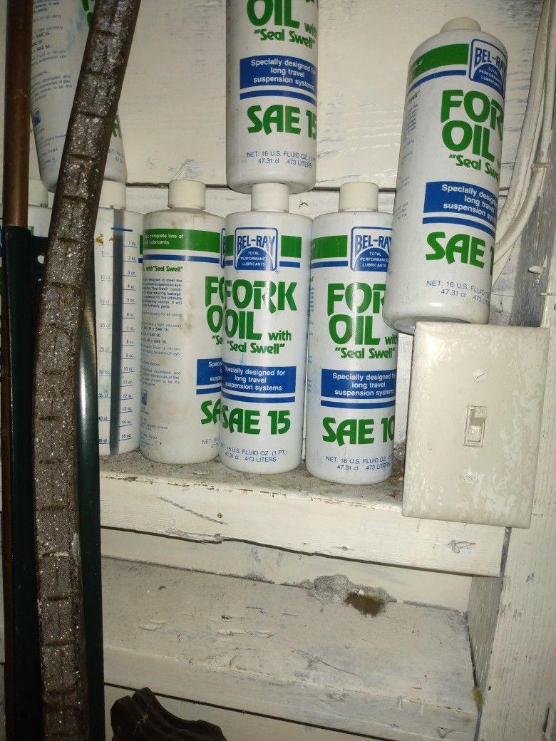 10 Bottles Of Bell Ray Pork Oil 10 Weight