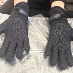 Scuba Gloves