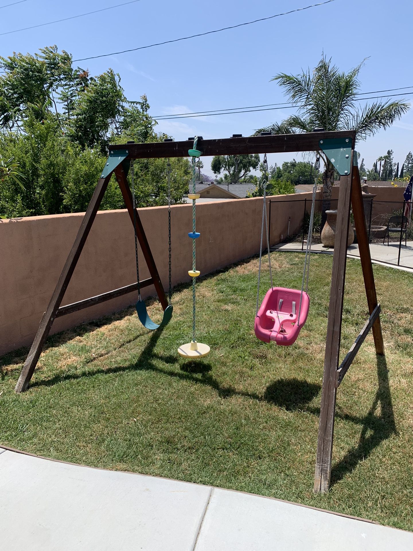 Kids Swing Set