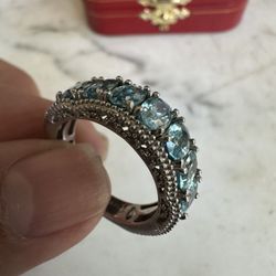 925 Sterling Silver, Genuine Blue Topaz Ring , Size 9.25, Gorgeous!! Marked STS 925 , 7 Oval Blue Topaz .