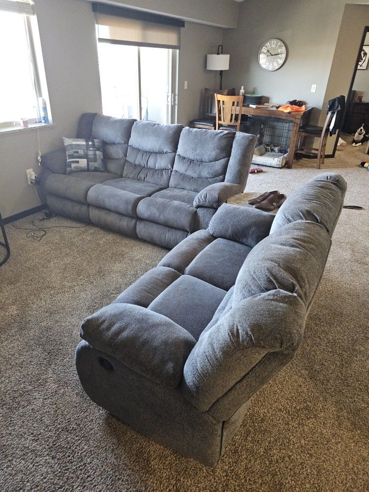 Recliner Couch Set Of 2
