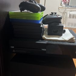 X Box One 