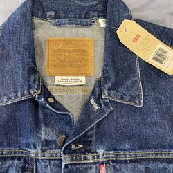 Brand New Levi Denim Jacket Size M