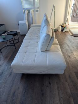 All leather sofa and loveseat and very good condition. Very beautiful