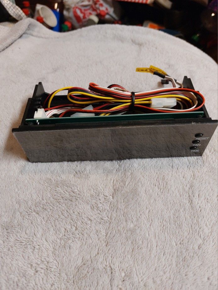 STW 5.25" PC Fan Controller/Monitor LCD New