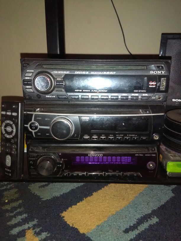 Sony Xplod Drive-S w/remote & Clarion Cz102 & a Kenwood KDC-152