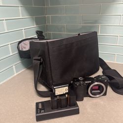Sony A6000 With 5 Batteries
