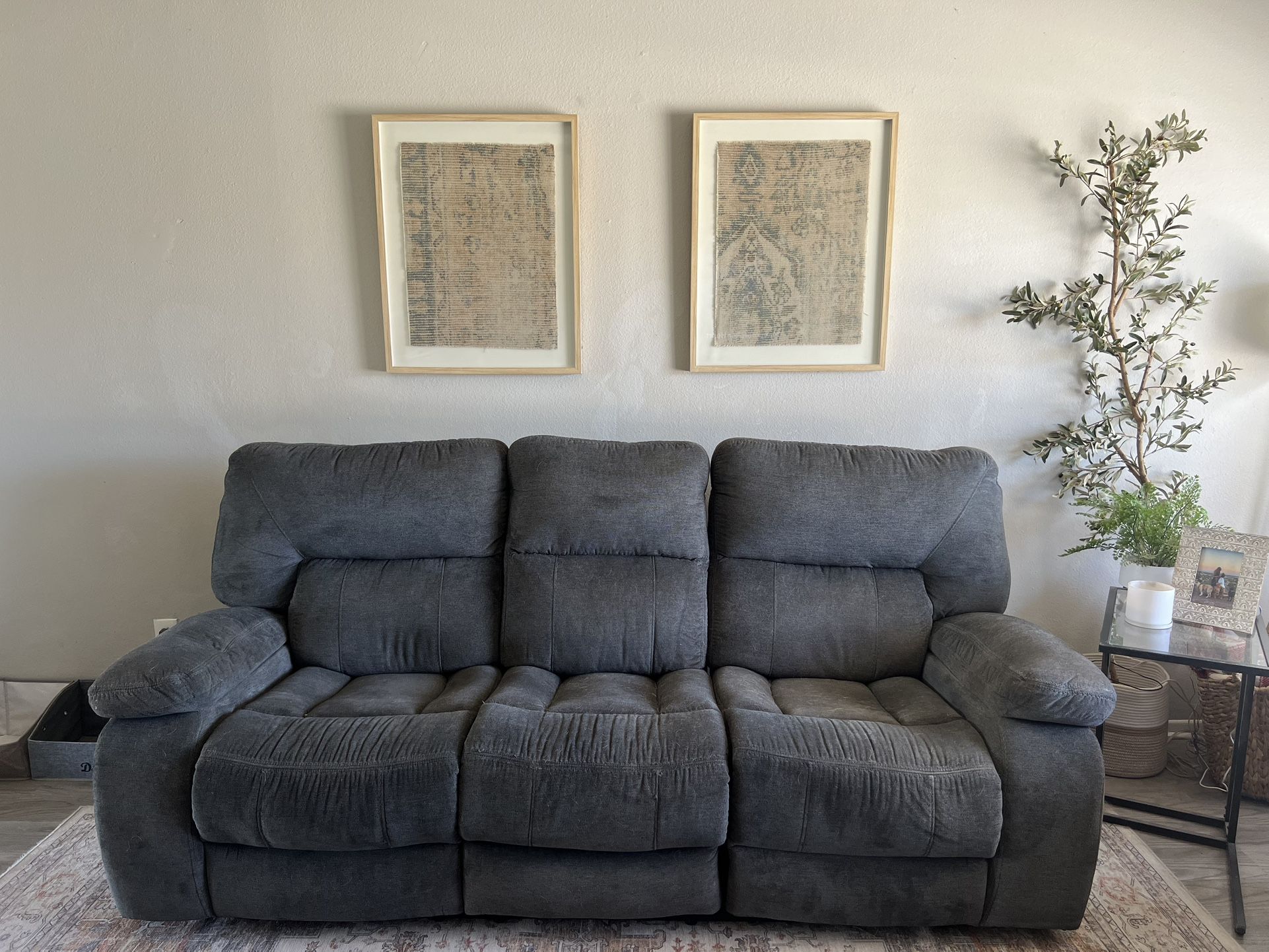 Sofa/Recliner