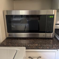 LG Microwave