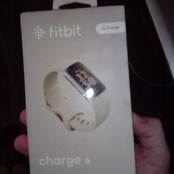 Fitbit Charge 6