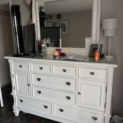 Ashley Furniture Belmar Dresser