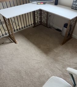 CosmoLiving by Cosmopolitan Ella L, White Desk