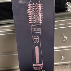 Hair dryer brush pro