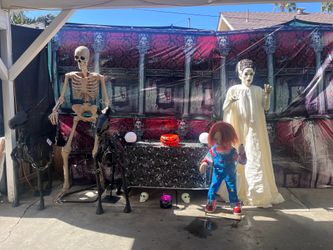 Halloween decor