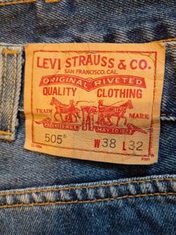Levis regular fit W38 L32
