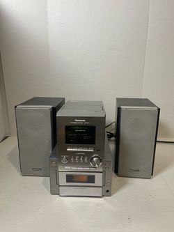 Panasonic SA-PM17 Compact Bi-Amp Stereo System AM/FM, 5 CD Read